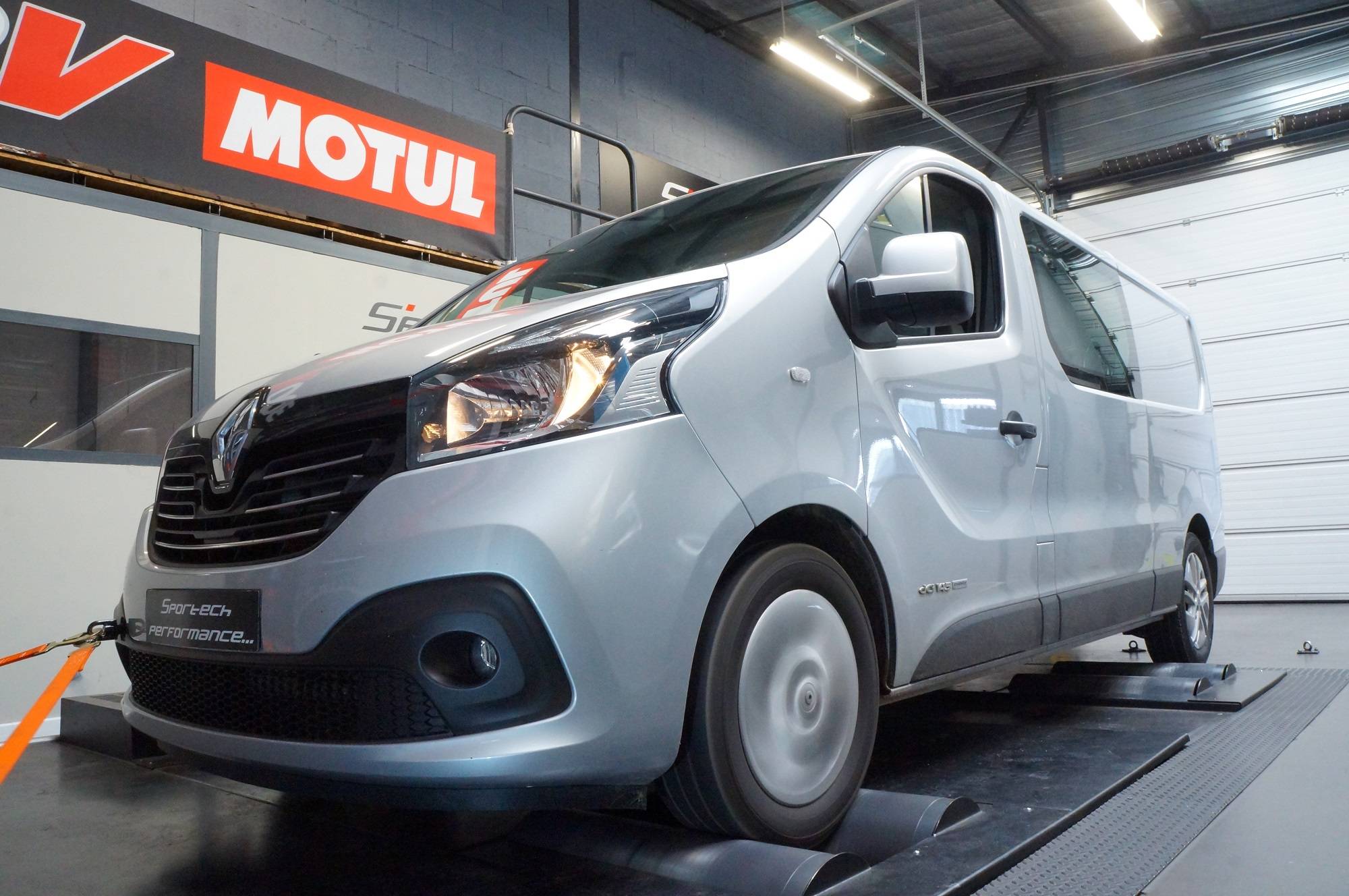 reprogrammer mon trafic 145cv à lyon