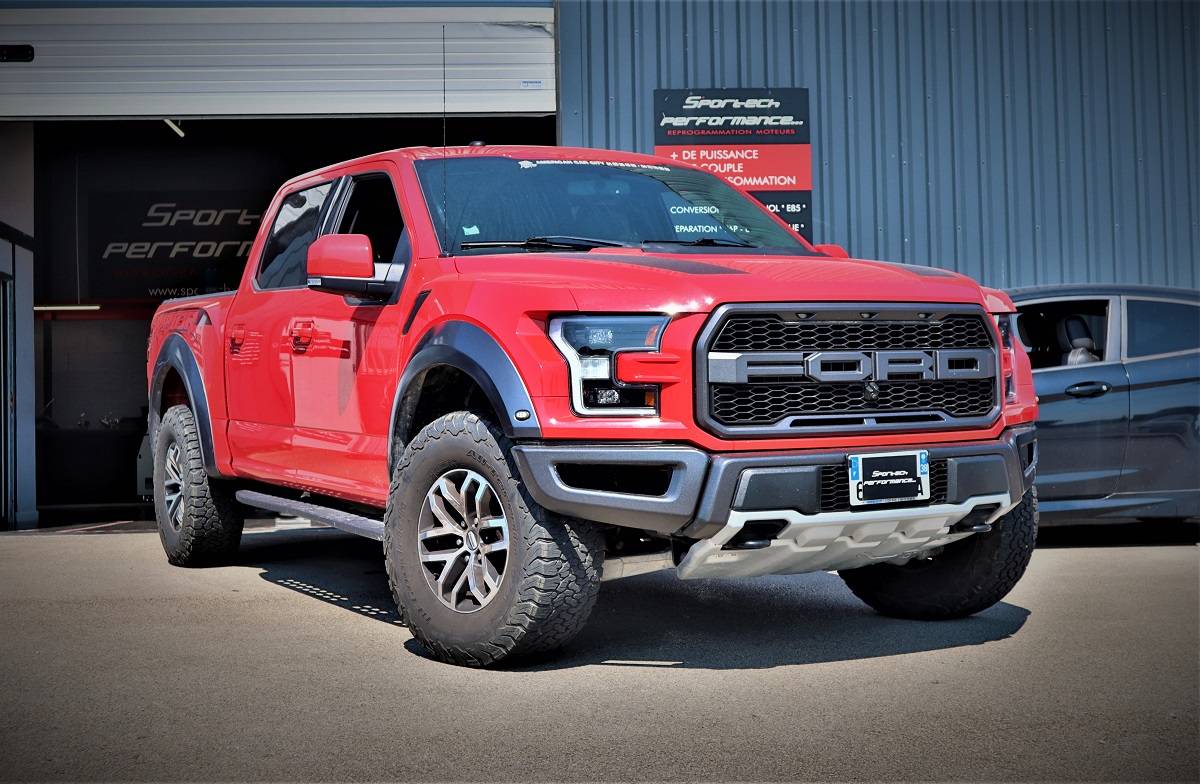 Pro de la reprogrammation moteur à l'éthanol sur véhicule américain près de Mâcon