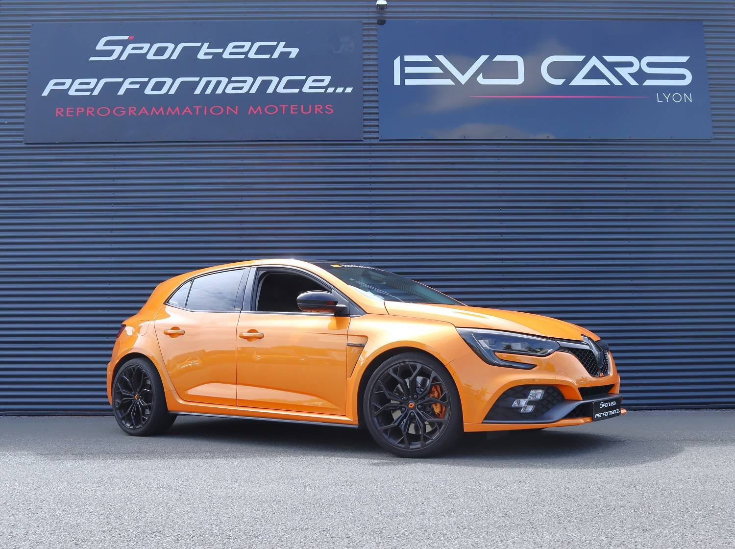 Professionnel de la reprogrammation à l'éthanol pour Megane 4 rs près de Lyon